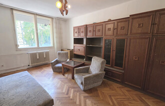 Eladó Társasházi lakás