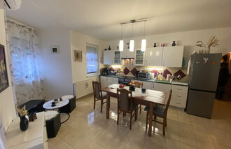 Eladó Társasházi lakás