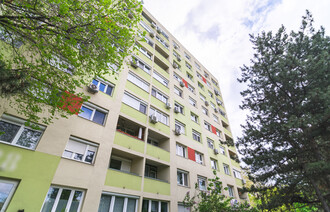 Eladó Társasházi lakás