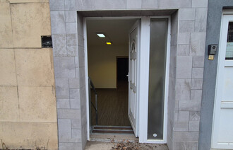 Eladó Üzlethelyiség