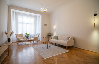 Eladó Téglaépítésű lakás