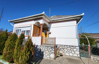 Eladó Családi ház