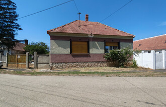 Eladó Családi ház
