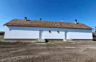 Eladó Társasházi lakás