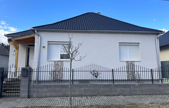 Eladó Családi ház