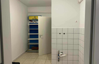 Kiadó Üzlethelyiség