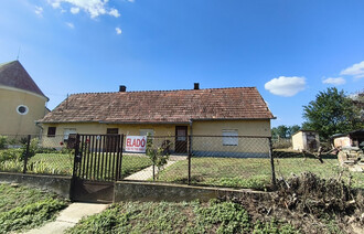 Eladó Családi ház
