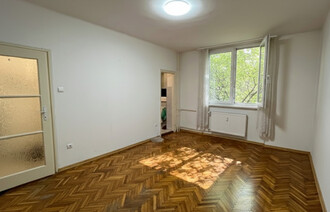 Eladó Társasházi lakás