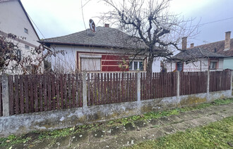 Eladó Családi ház