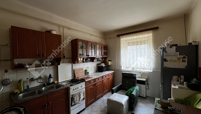 8. kép | Eladó Családi ház, Egyházaskesző (#180884)