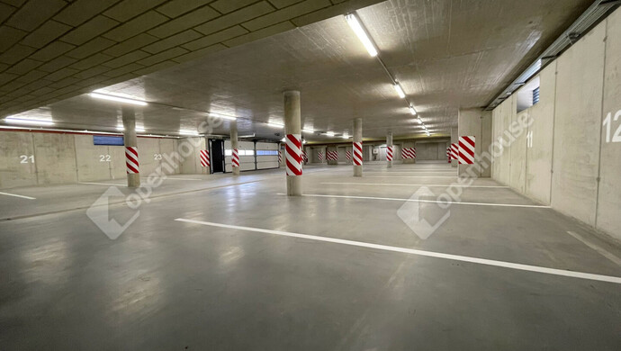 3. kép | Eladó Fedett gépkocsi parkoló / beálló, Komárno (#176623)