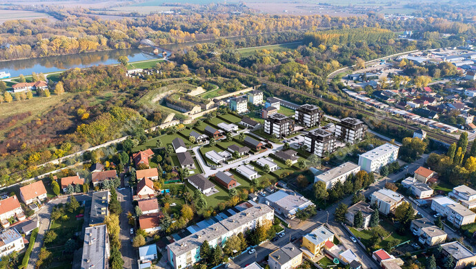 6. kép | Eladó Fedett gépkocsi parkoló / beálló, Komárno (#176625)