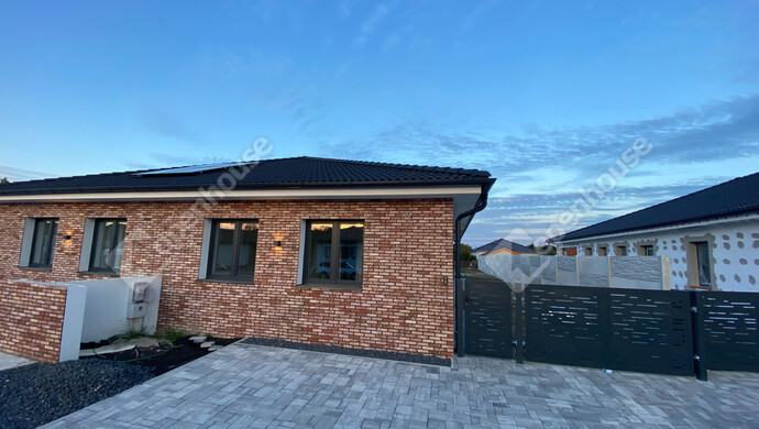 17. kép | Eladó Ikerház, Hédervár (#168718)