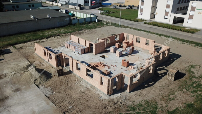 7. kép | Eladó Társasházi lakás, Komárom (#177234)