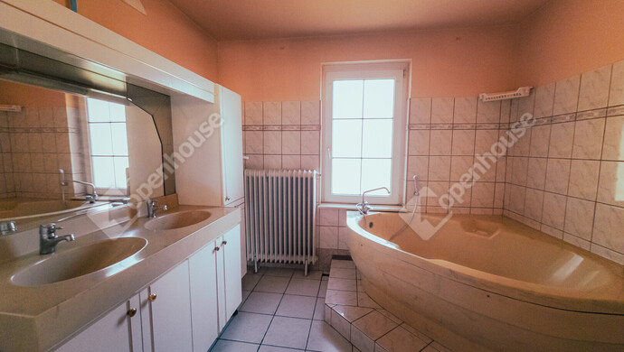 38. kép | Eladó Családi ház, Hegyeshalom (#180272)