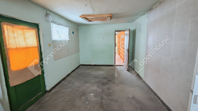 7. kép | bolt2 | Eladó Családi ház, Sajószentpéter (#179970)