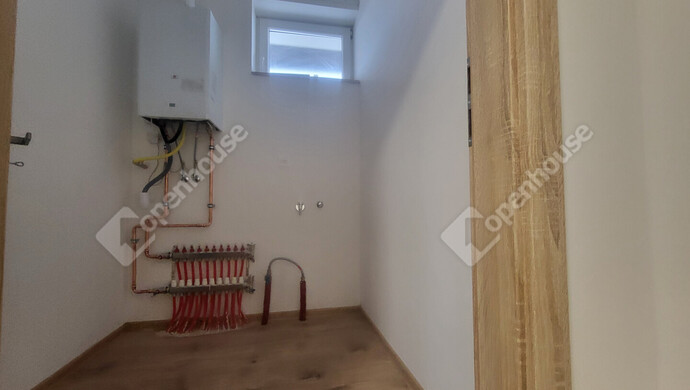 8. kép | Eladó Családi ház, Nyergesújfalu (#179164)