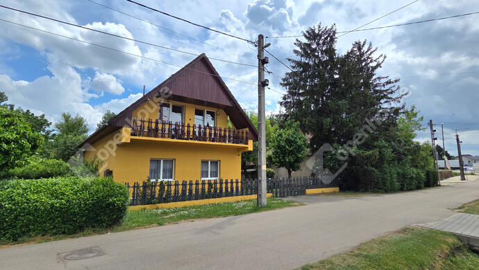 2. kép | Eladó Családi ház, Siófok (#181600)