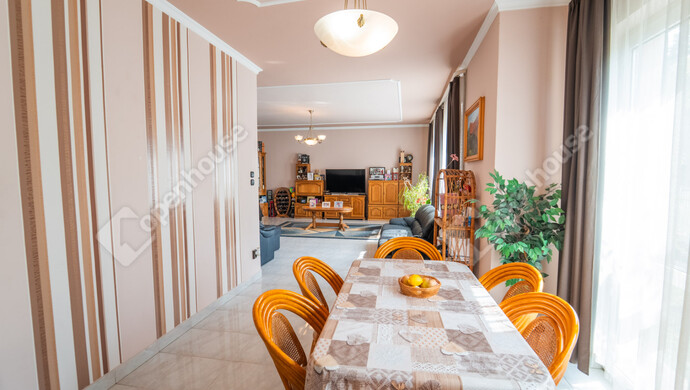 4. kép | Eladó Családi ház, Debrecen (#180489)