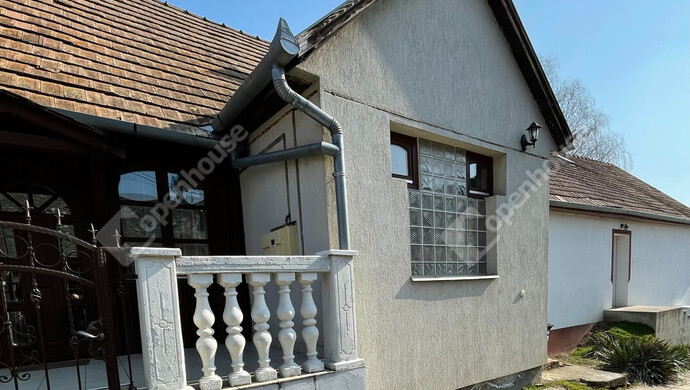 0. kép | Eladó Sorház, Tab (#180252)