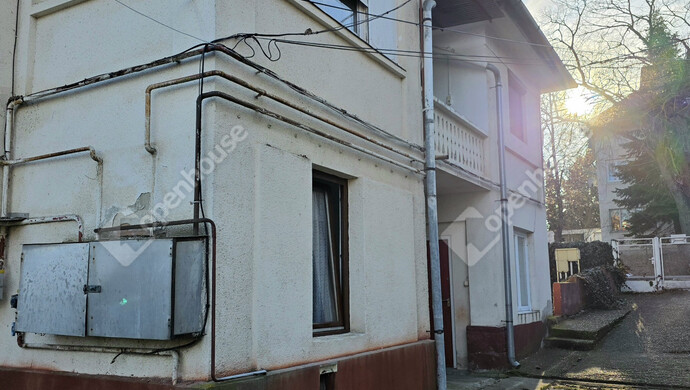 1. kép | Eladó Téglaépítésű lakás, Balatonföldvár (#180210)