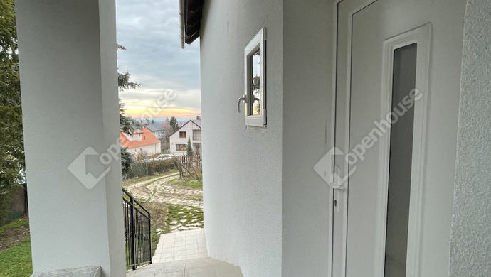 7. kép | Alapház bejárat | Eladó Családi ház, Balatonfüred (#155685)