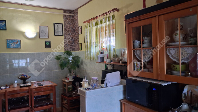 2. kép | Eladó Családi ház, Ács (#180945)