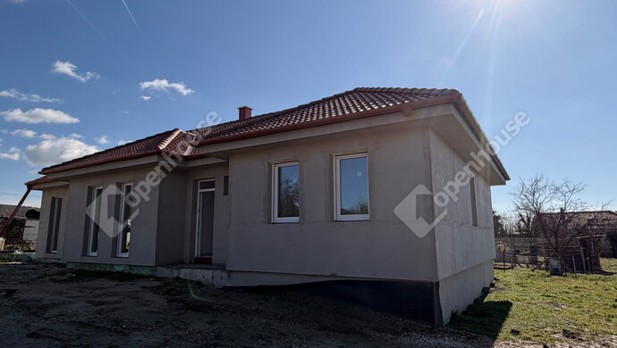 1. kép | Eladó Családi ház, Gyenesdiás (#180069)