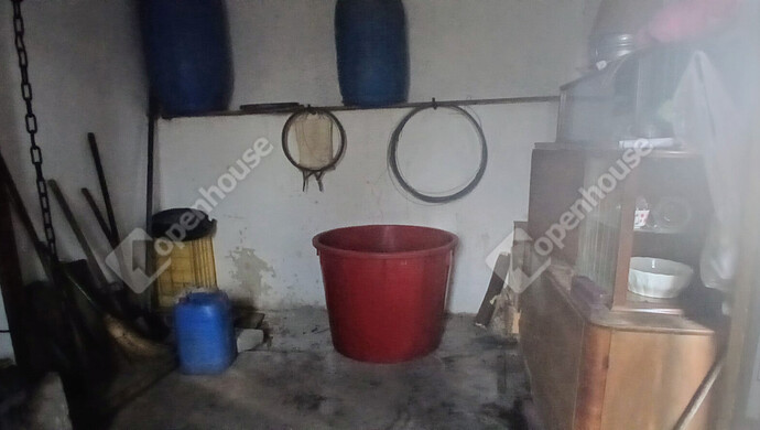 12. kép | Eladó Zárt kert, Bak (#180229)