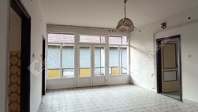 2. kép | Eladó Családi ház, Sand (#178247)