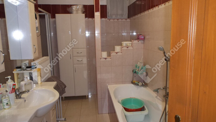 9. kép | Eladó Ikerház, Pápa (#177050)