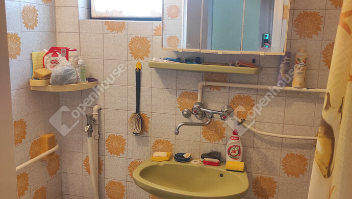 14. kép | Emeleti fürdő | Eladó Családi ház, Szeged (#181251)