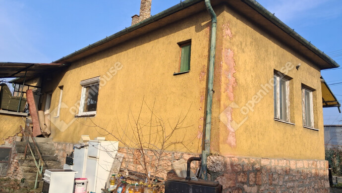 1. kép | Eladó Családi ház, Komárom (#180179)