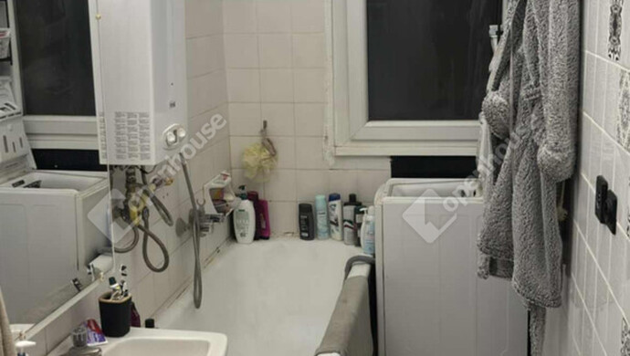 4. kép | FÜRDŐSZOBA 1. | Eladó Társasházi lakás, Szeged (#177143)