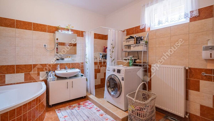 10. kép | Eladó Családi ház, Balatonszentgyörgy (#177639)