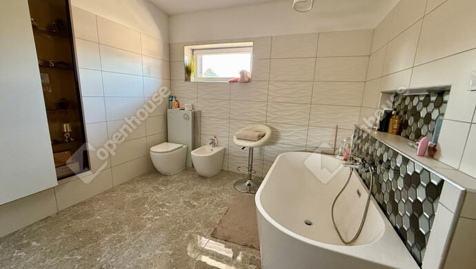 48. kép | Eladó Családi ház, Siófok (#180698)