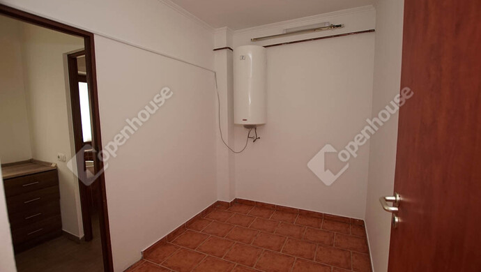 9. kép | Eladó lakás, iroda, üzlethelyiség | Eladó Társasházi lakás, Székesfehérvár (#180780)