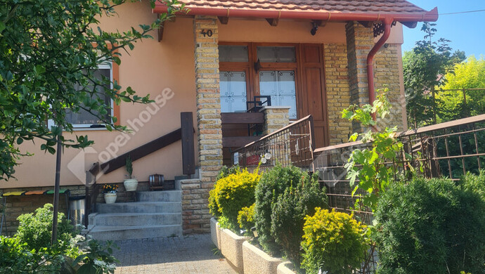 0. kép | Eladó Családi ház, Győrújbarát (#176424)