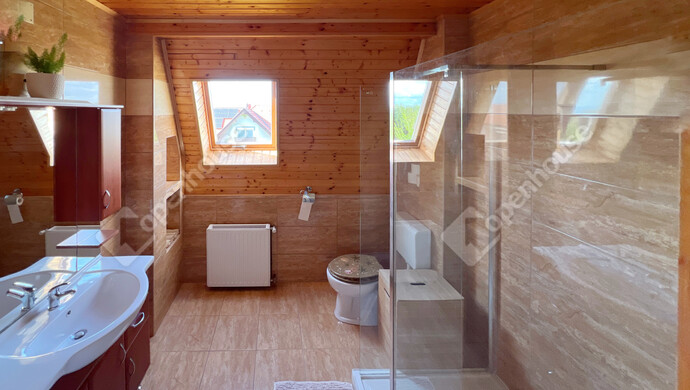 25. kép | Eladó Családi ház, Balatonszárszó (#177705)