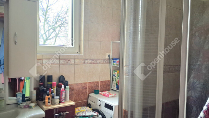 13. kép | Eladó Családi ház, Bana (#180022)