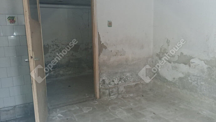 17. kép | Eladó Családi ház, Komárom (#180179)