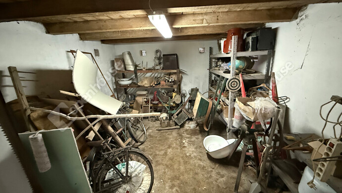 13. kép | Eladó Zárt kert, Gyűrűs (#179596)