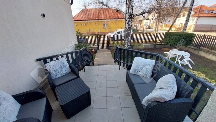 2. kép | Eladó családi ház Székesfehérváron | Eladó Ikerház, Székesfehérvár (#180356)