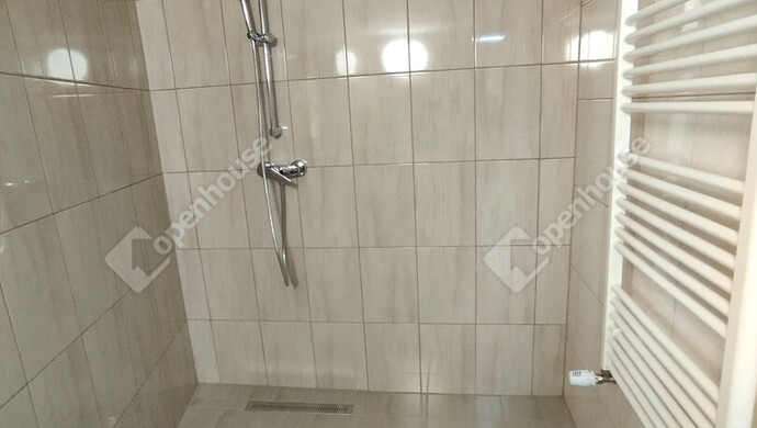 30. kép | Eladó Családi ház, Csorna (#181047)