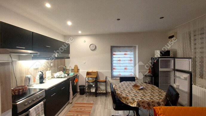 2. kép | Eladó Társasházi lakás, Kecskemét (#178762)