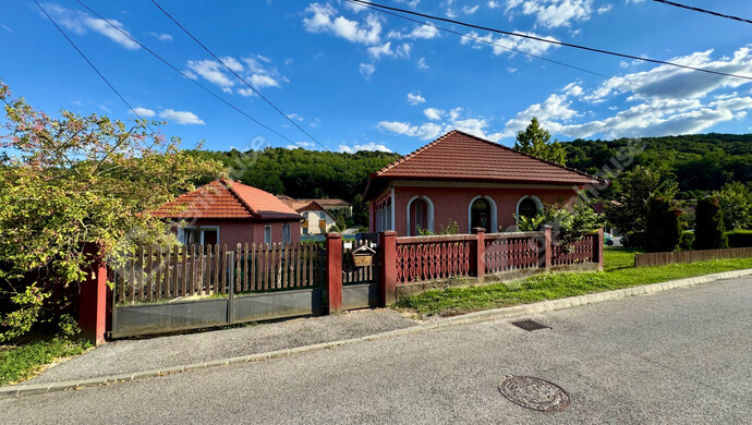 0. kép | Eladó Családi ház, Berente (#173437)