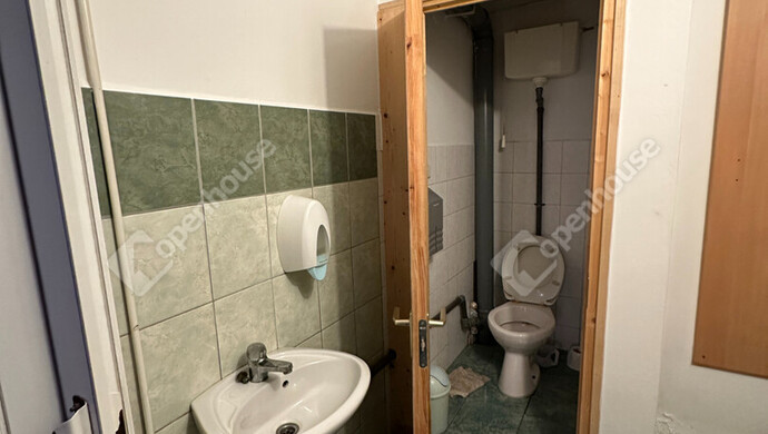 30. kép | Eladó Családi ház, Bakonybél (#179472)