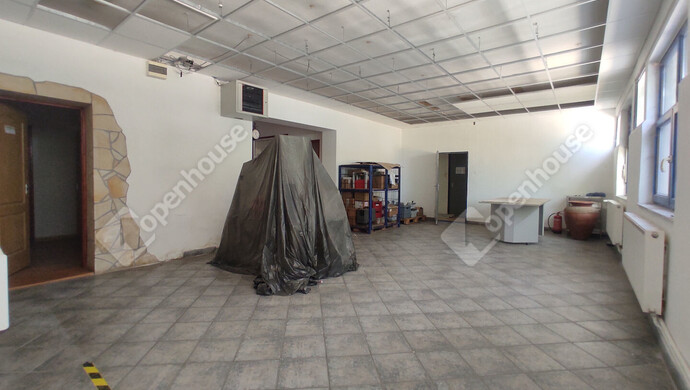 1. kép | Kiadó Ipari ingatlan, Komárom (#179933)