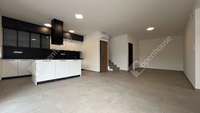 3. kép | Eladó Téglaépítésű lakás, Balatonszárszó (#177866)