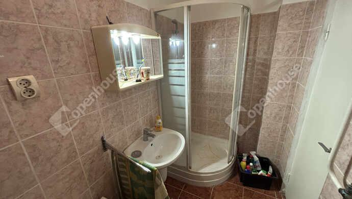 8. kép | Eladó Családi ház, Debrecen (#180536)